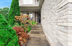 154 Country Lane, Barrie, Ontario L4N0N1