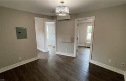4 Ottawa Street N 16, Hamilton, ON, Hamilton, Ontario L8H-3Y7