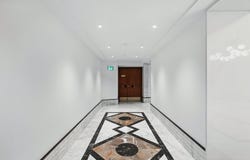 1 Av. Wood 105, Westmount, Quebec H3Z 3C5
