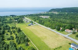 Rue du Ruisseau, Sainte-Anne-des-Monts, Quebec G4V3L7