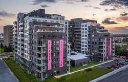 111 Boul. Alexis-Nihon, Montréal, Quebec H4M0B2