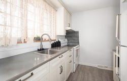 2960 Rue de Deschambault, Sainte-Foy/Sillery/Cap-Rouge, Quebec G1W1B3