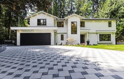 4002 Bayridge Avenue, West Vancouver, British Columbia V7V 3J5