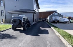 201 Verendrye de la, Sept-Îles, Quebec G4R0K3