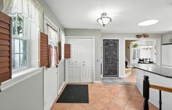 40 Rue de Fréville, Gatineau, QC J8P7P6, CA, Gatineau, Quebec J8P7P6