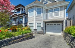 15521 Goggs Avenue, White Rock, British Columbia V4B 2N5