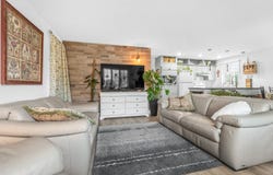 813 Av. des Diamants, Charlesbourg, QC G2L2N6, CA, Charlesbourg, Quebec G2L2N6