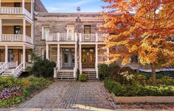 720 Av. Bloomfield, Montréal (Outremont), Quebec H2V 3S3