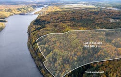 1090 Boul. de La Gabelle, Saint-Étienne-des-Grès, Quebec G0X2P0