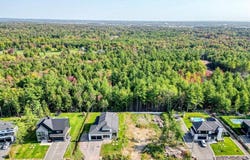 Rue du Corail, Mirabel, Quebec J7N3T3