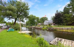 25 Playfair Drive, Tay, Ontario L0K2C0