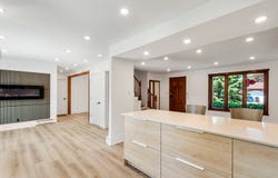 8000 Rue Nelson, Brossard, Quebec J4Y1X9