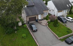 6890 Rue Riopelle, Auteuil, QC H7H2R8, CA, Auteuil, Quebec H7H2R8