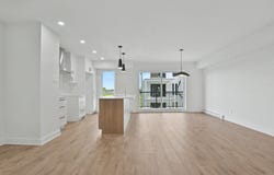 879A Boul. Arthur-Sauvé, Saint-Eustache, Quebec J0N1P0