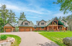 11 Nevis Ridge Drive, Oro-Medonte, Ontario L0L1T0