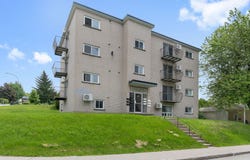 540 13e Avenue N., Fleurimont, Quebec J1Y2Y6