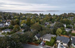 1959 Hampshire Rd, Oak Bay, British Columbia V8R5T9