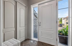 2560 Rue de la Canardière, Sainte-Rose, Quebec H7L6G3