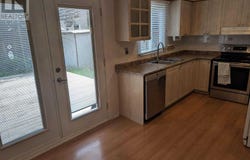 25 Thomas Henry Road, Vaughan, Ontario L4J6H6