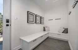 112 Ch. des Chênes, Amherst, Quebec J0T 2L0