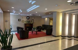 1406 - 300 Webb Drive, Mississauga, Ontario L5B3W3