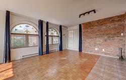 7153 Rue Boyer, Villeray/Saint-Michel/Parc-Extension, QC H2R2R6, CA, Villeray/Saint-Michel/Parc-Extension, Quebec H2R2R6