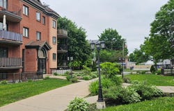 15 Boul. Bellerose E., Vimont, Quebec H7K1S5