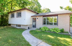 1 LAKEVIEW Drive, Oro-Medonte, Ontario L3V0R3