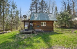 142 Ch. Crawford, Litchfield, QC J0X1K0, CA, Litchfield, Quebec J0X1K0