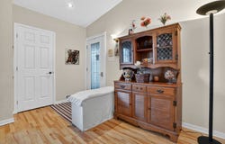 16043 Rue Forsyth, Rivière-des-Prairies/Pointe-aux-Trembles, Quebec H1A5P3