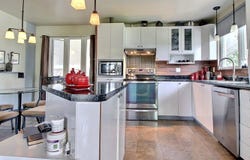31 Rue de la Rivière, Port-Cartier, QC G5B1P5, CA, Port-Cartier, Quebec G5B1P5