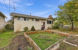 211 Fort Avenue, Kamloops, British Columbia V2B 1H4