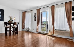 1500 Rue St-Louis, Saint-Laurent, Quebec H4L0A4