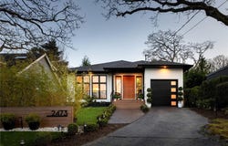 2473 Plumer St, Oak Bay, British Columbia V8S5G9