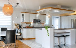 1356 Boul. Laure, Sept-Îles, Quebec G4S2R4