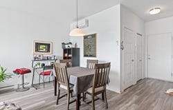 9185 Rue Lennon, Brossard, QC J4Y 0R9, Canada, Brossard, Quebec J4Y 3K4