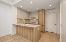 2325 Emery Court 202, North Vancouver, British Columbia V7J 0E8