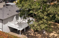915 Leslie Dr, Saanich, British Columbia V8X2Y6