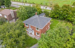3136Z-3138Z Rue de Mortagne, Beauport, Quebec G1C3Y5