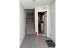 24 Nearco Crescent, Oshawa, Ontario L1L0J4