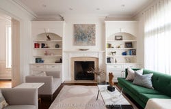179 Yonge Boulevard, Toronto, Ontario M5M3H5