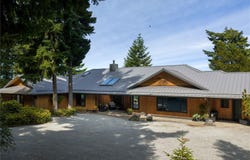 253 Chilton Rd, Salt Spring, British Columbia V8K 2W9