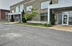 72 Rue Paul-Gauguin, Candiac, QC J5R6X2, CA, Candiac, Quebec J5R6X2