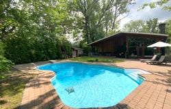 237 Rue de la Colline, Chicoutimi, QC G7H2K3, CA, Chicoutimi, Quebec G7H2K3
