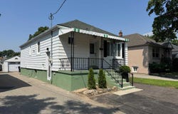 8 Culnan Avenue, Toronto, Ontario M8Z5A8