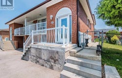 23 North Humber Drive, Vaughan, Ontario L4L2G5