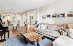 238 Rue Bourget, Montréal (Le Sud-Ouest), Quebec H4C 2M3