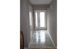 522 Cavell Drive, Mississauga, Ontario L5B2N9