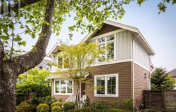 2165 Beaverbrooke Street, Oak Bay, British Columbia V8S2W1
