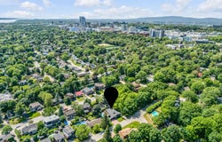 1447 Av. Dobell, Québec, Quebec G1T2L4